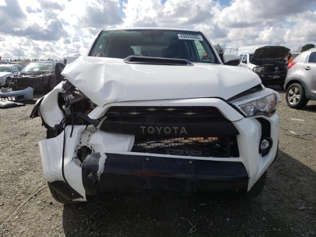 Photo 5 from auction – 2019 TOYOTA 4RUNNER SR with VIN JTEBU5JR4K5669011
