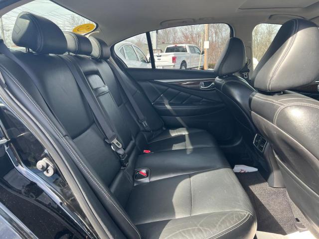 Photo 6 from auction – 2015 INFINITI Q50 BASE with VIN JN1BV7AR5FM415044
