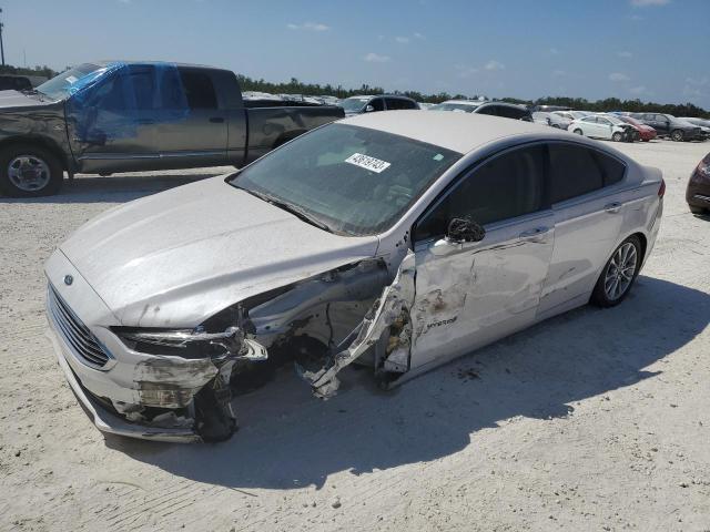 FORD FUSION SE 2017 with VIN 3FA6P0LU7HR128533 - Photo from auction