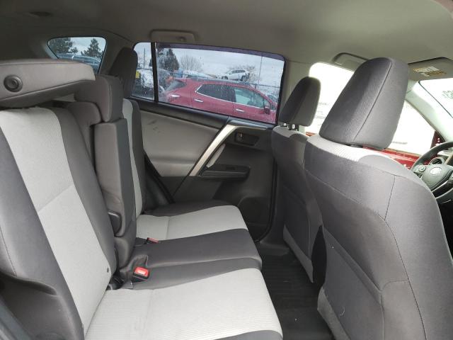 Photo 11 from auction – 2015 TOYOTA RAV4 LE with VIN JTMBFREV0FD121385