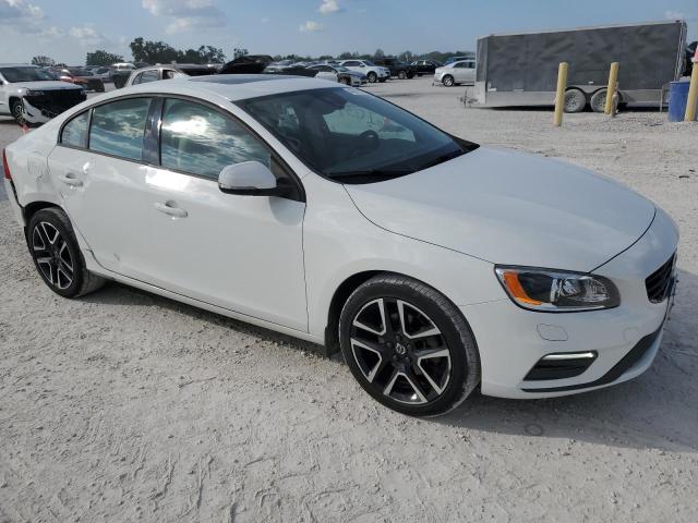 Photo 4 from auction – 2017 VOLVO S60 with VIN YV126MFL3H2423570