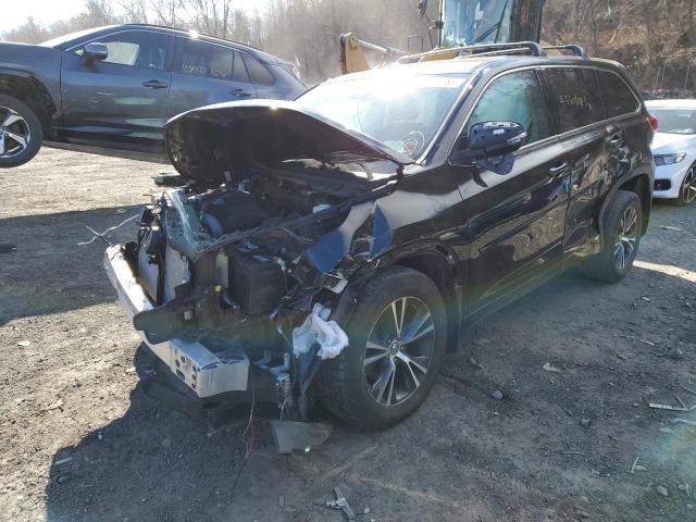 TOYOTA HIGHLANDER 2018 with VIN 5TDBZRFH2JS833166 - Photo from auction
