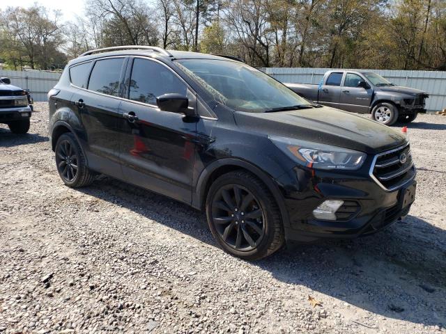 Photo 4 from auction – 2017 FORD ESCAPE SE with VIN 1FMCU0G94HUD34196