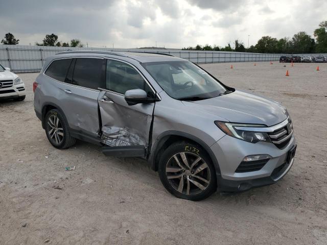 Photo 4 from auction – 2017 HONDA PILOT TOUR with VIN 5FNYF5H95HB028584