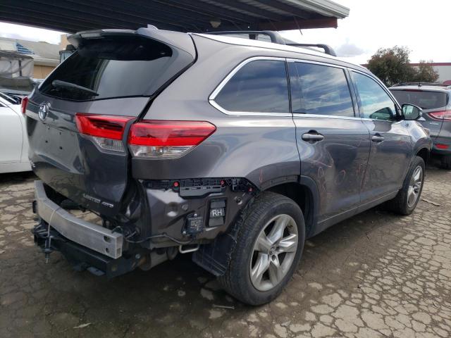 Foto 3 de la subasta – 2017 TOYOTA HIGHLANDER con VIN 5TDDZRFH9HS381168
