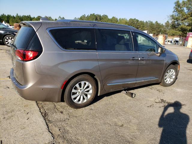 Фото 3 с аукциона – 2018 CHRYSLER PACIFICA T с VIN 2C4RC1BG1JR103997