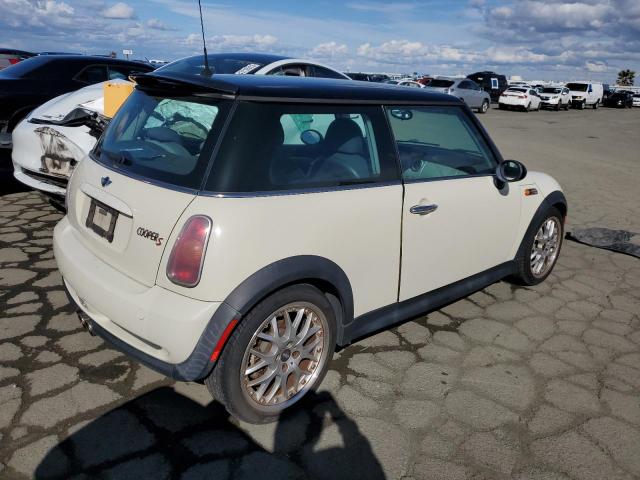 Photo 3 from auction – 2004 MINI COOPER S with VIN WMWRE33404TD74251