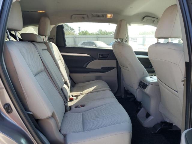 Photo 10 from auction – 2019 TOYOTA HIGHLANDER with VIN 5TDZARFH6KS053565