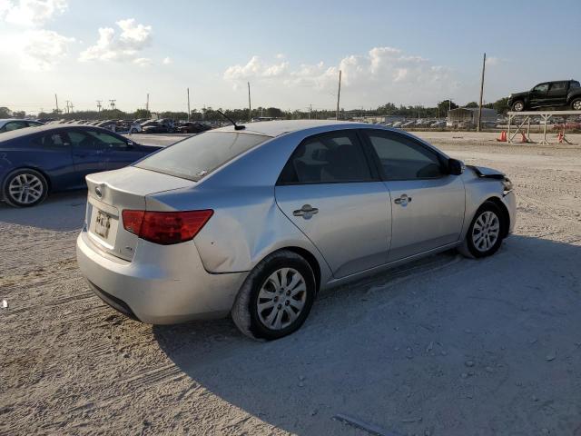 Photo 3 from auction – 2010 KIA FORTE EX with VIN KNAFU4A28A5234829