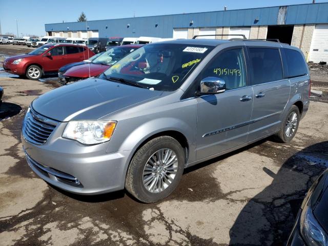 Photo 1 from auction – 2015 CHRYSLER TOWN & COU with VIN 2C4RC1CG7FR514231