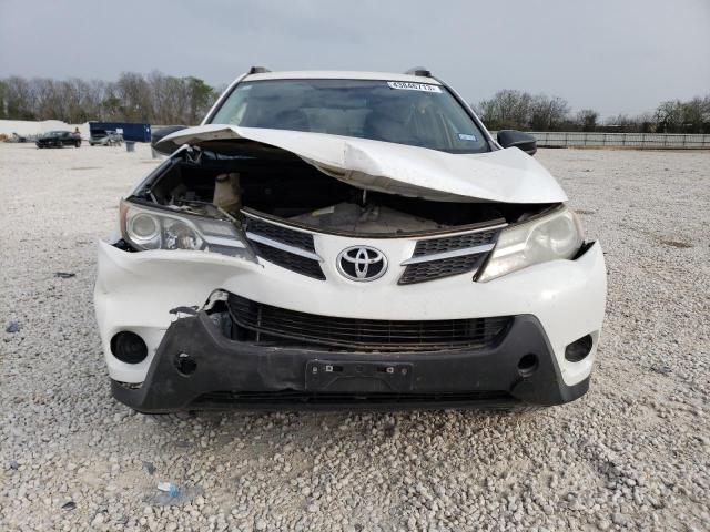 Photo 5 from auction – 2015 TOYOTA RAV4 LE with VIN JTMZFREV8FJ047519