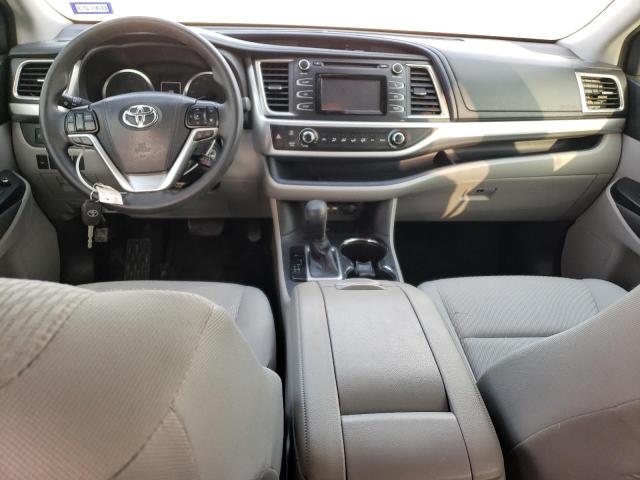 Photo 8 from auction – 2019 TOYOTA HIGHLANDER with VIN 5TDZARFH6KS042047
