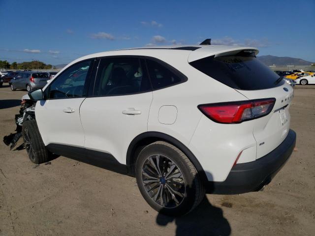 Photo 2 from auction – 2021 FORD ESCAPE SE with VIN 1FMCU0G67MUB31254
