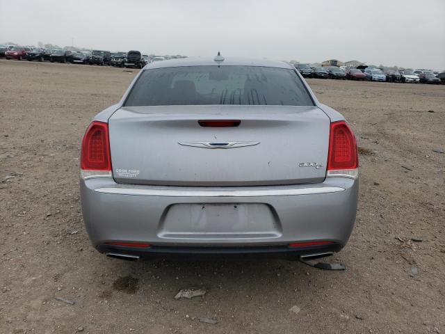 Photo 6 from auction – 2017 CHRYSLER 300C with VIN 2C3CCAEG8HH565317