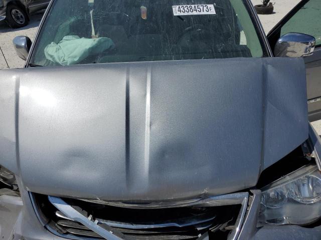 Photo 11 from auction – 2016 CHRYSLER TOWN & COU with VIN 2C4RC1JG3GR104644