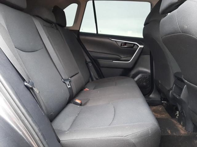 Photo 11 from auction – 2021 TOYOTA RAV4 LE with VIN 2T3F1RFVXMC201597