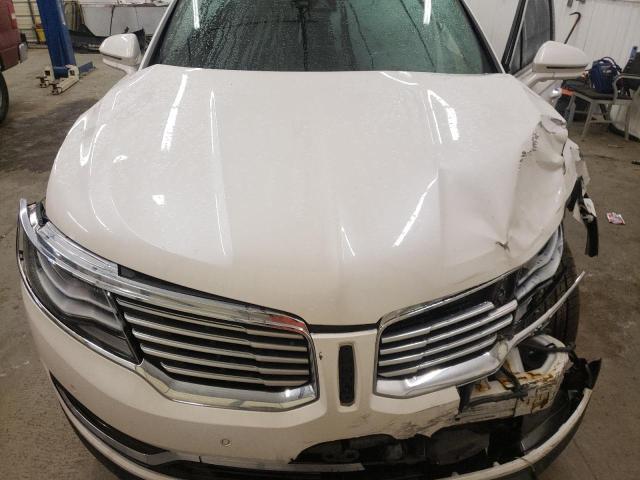 Photo 12 from auction – 2016 LINCOLN MKX RESERV with VIN 2LMTJ8LPXGBL71872