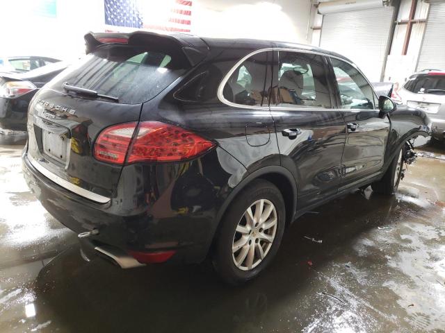 Photo 3 from auction – 2012 PORSCHE CAYENNE with VIN WP1AA2A28CLA01752