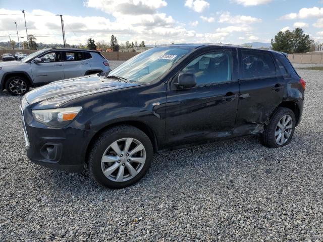 MITSUBISHI OUTLANDER 2015 مع رقم تعريف المركبة 4A4AP3AW7FE038690 - صورة من المزاد