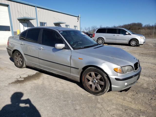 Photo 4 from auction – 2004 BMW 325 I with VIN WBAET37424NJ81857