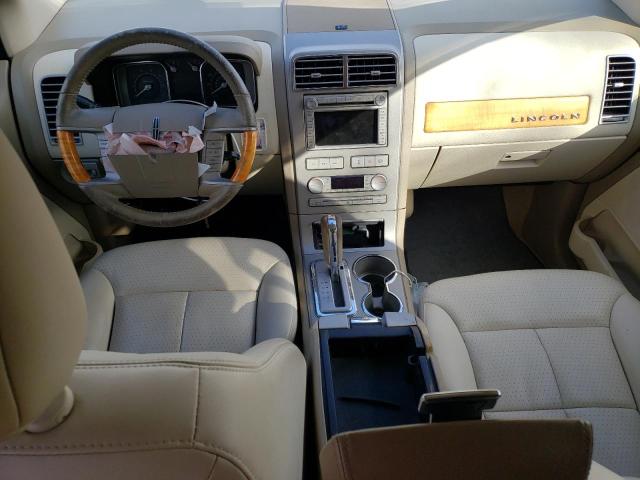 Photo 8 from auction – 2007 LINCOLN MKX with VIN 2LMDU88C27BJ24296