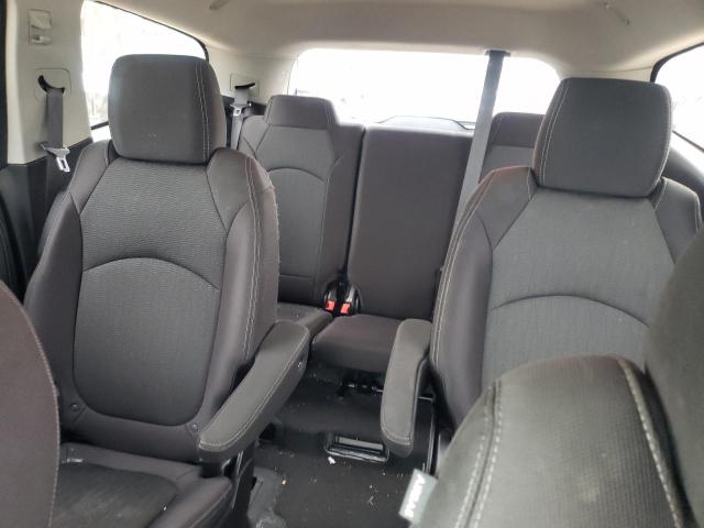 Photo 10 from auction – 2017 CHEVROLET TRAVERSE L with VIN 1GNKRGKD4HJ344032