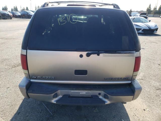 Photo 6 from auction – 2001 CHEVROLET BLAZER with VIN 1GNCS13W312153126