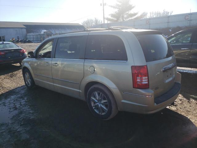Photo 2 from auction – 2010 CHRYSLER TOWN & COU with VIN 2A4RR5DX3AR290673