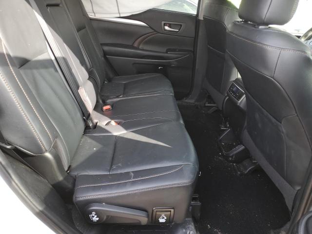 Photo 10 from auction – 2019 TOYOTA HIGHLANDER with VIN 5TDJGRFH5KS074838