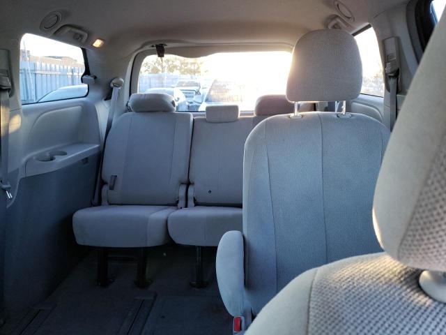 Photo 10 from auction – 2011 TOYOTA SIENNA with VIN 5TDZK3DC3BS038331