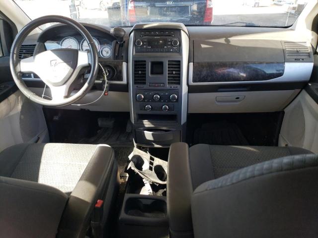 Photo 8 from auction – 2010 DODGE GRAND CARA with VIN 2D4RN5D13AR417230