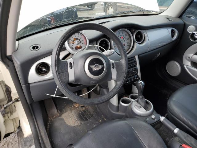Photo 8 from auction – 2004 MINI COOPER with VIN WMWRC33464TJ58083