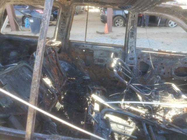 Photo 11 from auction – 2002 JEEP GRAND CHER with VIN 1J4GW58J22C141090