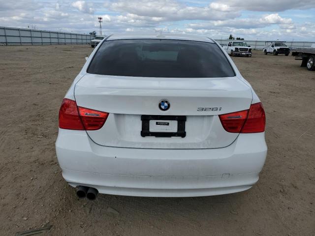 Photo 6 from auction – 2011 BMW 328 I SULE with VIN WBAPH5C52BF093158