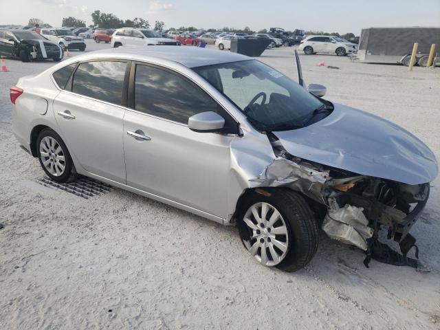 Photo 4 from auction – 2017 NISSAN SENTRA S with VIN 3N1AB7AP0HY359596
