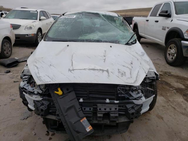 Photo 5 from auction – 2016 FORD FOCUS SE with VIN 1FADP3K20GL263424