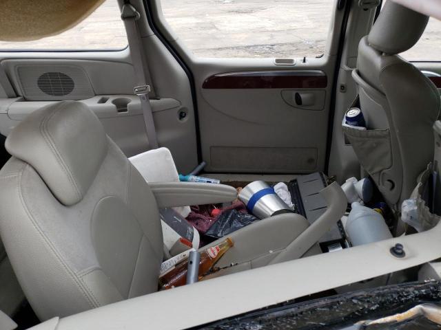 Photo 11 from auction – 2005 CHRYSLER TOWN & COU with VIN 2C8GP64L95R430932