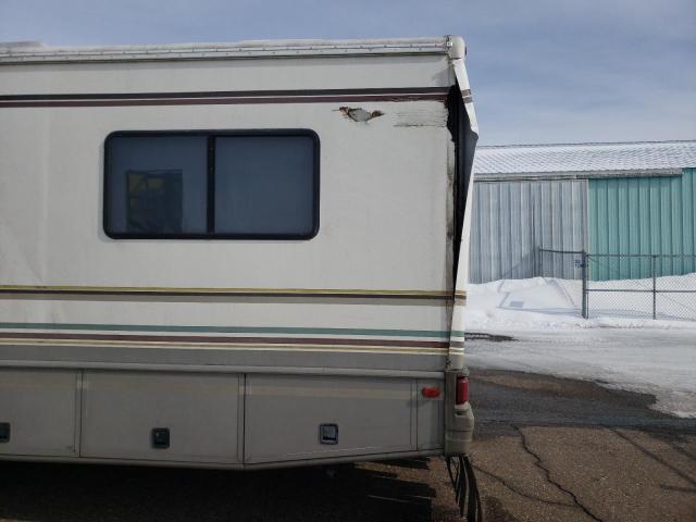 Photo 9 from auction – 2000 FLEETWOOD BOUNDER with VIN 3FCNF53S5XJA35253