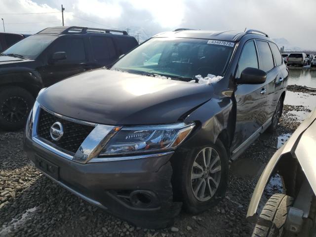 NISSAN PATHFINDER 2015 with VIN 5N1AR2MM5FC700960 - Photo from auction