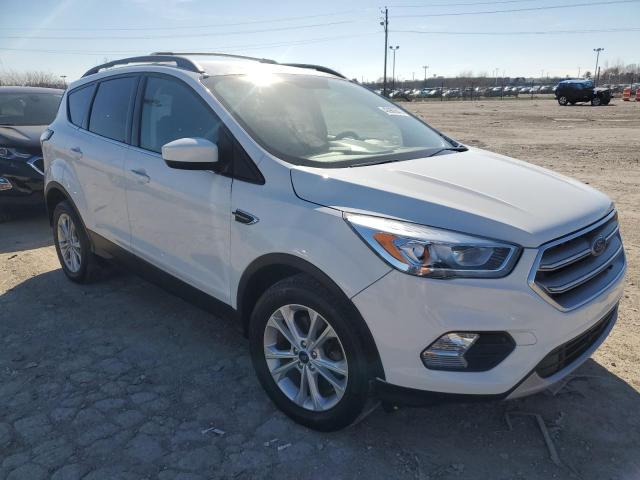 Photo 4 from auction – 2017 FORD ESCAPE SE with VIN 1FMCU9GD1HUD97698
