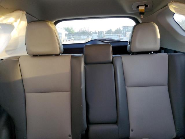 Photo 10 from auction – 2014 TOYOTA RAV4 LIMIT with VIN 2T3YFREV2EW106186