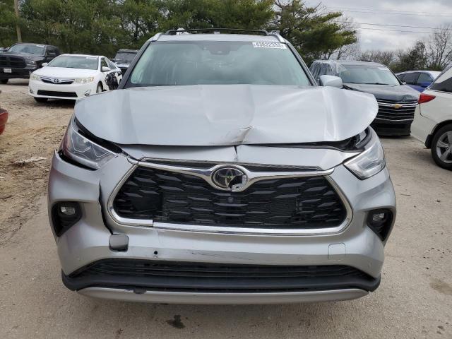 Photo 5 from auction – 2021 TOYOTA HIGHLANDER with VIN 5TDFZRBH7MS113356