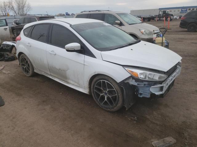 Photo 4 from auction – 2015 FORD FOCUS SE with VIN 1FADP3K28FL386158