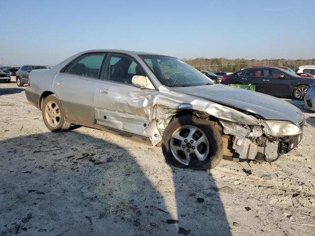 Photo 4 from auction – 2000 LEXUS ES 300 with VIN JT8BF28GXY5082479