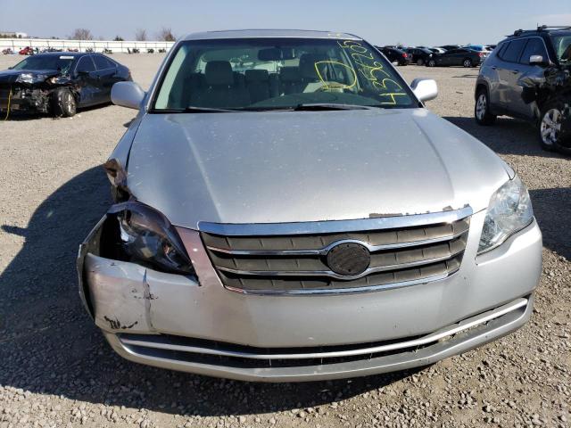 Photo 5 from auction – 2005 TOYOTA AVALON with VIN 4T1BK36B35U011924