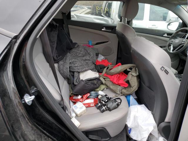 Photo 11 from auction – 2019 HYUNDAI TUCSON SE with VIN KM8J2CA45KU068173