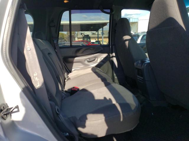 Photo 10 from auction – 2000 FORD EXPEDITION with VIN 1FMPU16L1YLA36957