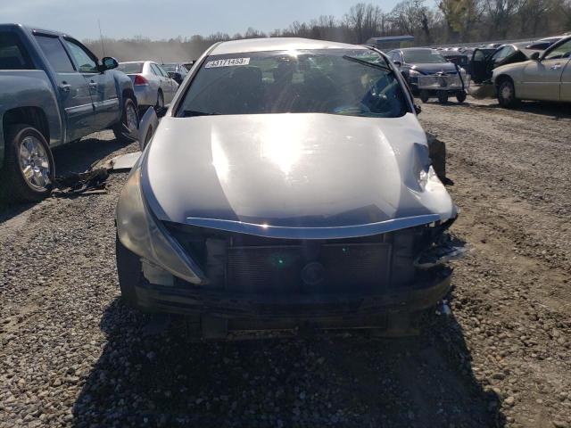 Photo 5 from auction – 2011 HYUNDAI SONATA SE with VIN 5NPEC4AC3BH122659