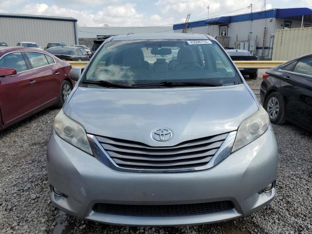Photo 5 from auction – 2015 TOYOTA SIENNA XLE with VIN 5TDYK3DC5FS614017