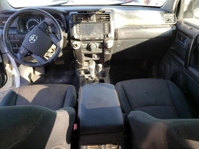 Photo 8 from auction – 2020 TOYOTA 4RUNNER SR with VIN JTEBU5JR1L5773019